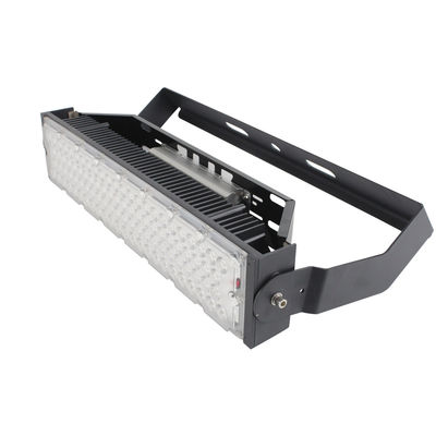 आउटडोर फुटबॉल और बास्केटबॉल खेल मैदान जिम के लिए उच्च मस्तूल रोशनी